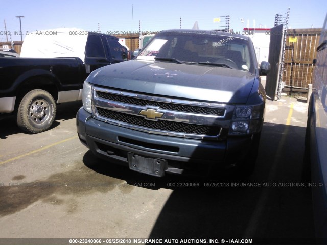 3GCRKTE20AG298933 - 2010 CHEVROLET SILVERADO K1500 LTZ BLUE photo 2