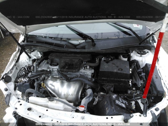 4T4BF1FK4GR559710 - 2016 TOYOTA CAMRY LE/XLE/SE/XSE WHITE photo 10