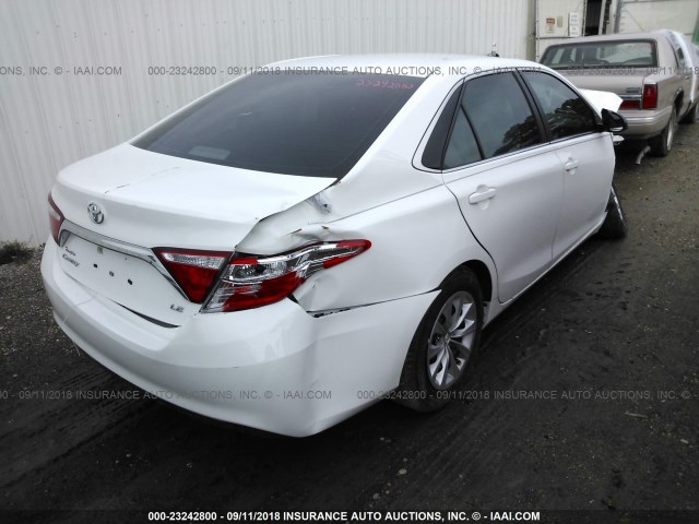 4T4BF1FK4GR559710 - 2016 TOYOTA CAMRY LE/XLE/SE/XSE WHITE photo 4