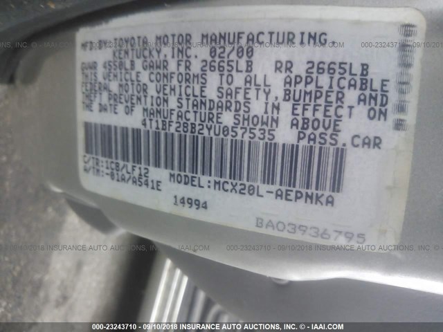 4T1BF28B2YU057535 - 2000 TOYOTA AVALON XL/XLS SILVER photo 9