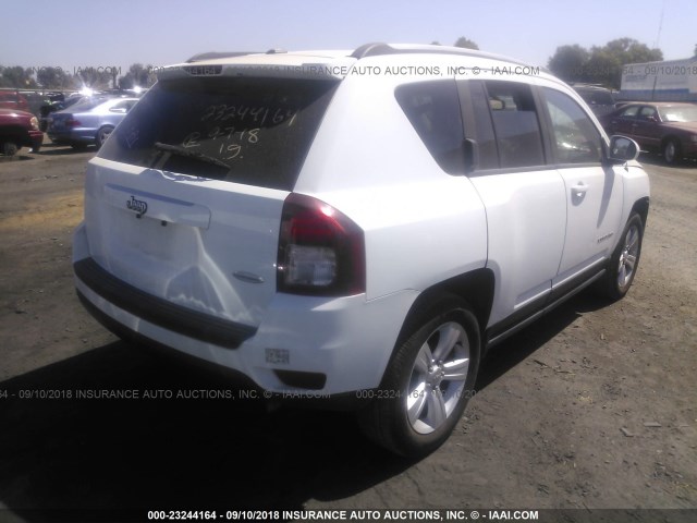 1C4NJCEA2GD620602 - 2016 JEEP COMPASS LATITUDE WHITE photo 4