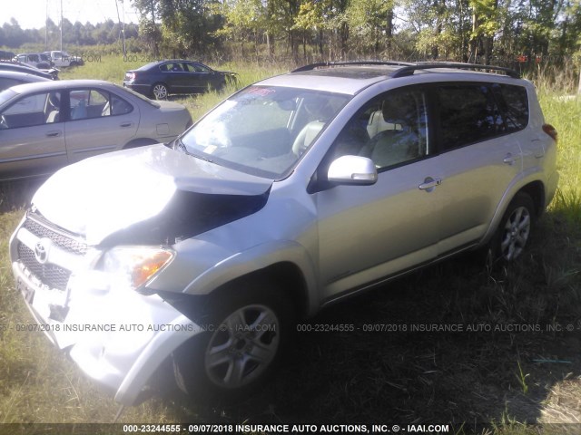 2T3DK4DV3CW086185 - 2012 TOYOTA RAV4 LIMITED GRAY photo 2