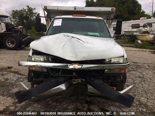 1GBJC34U22E173832 - 2002 CHEVROLET SILVERADO 3500 C3500 Unknown photo 7