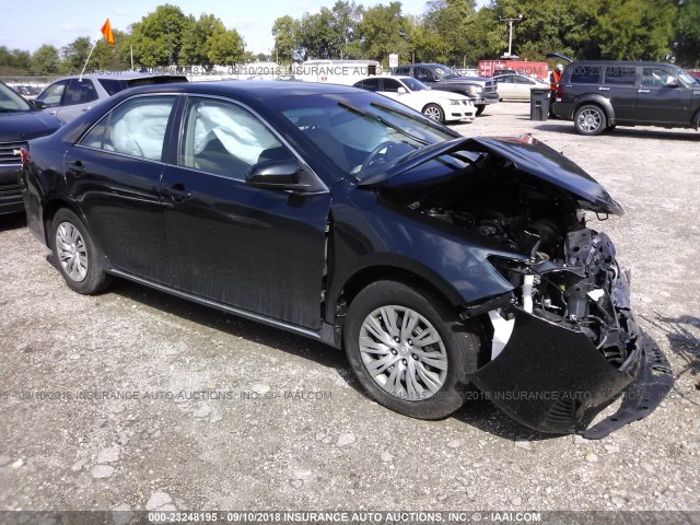 4T1BF1FK5EU379563 - 2014 TOYOTA CAMRY L/SE/LE/XLE 蓝色 照片 1