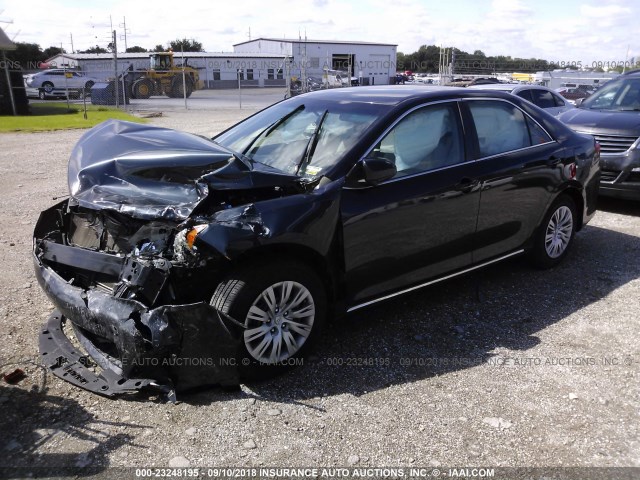 4T1BF1FK5EU379563 - 2014 TOYOTA CAMRY L/SE/LE/XLE 蓝色 照片 2