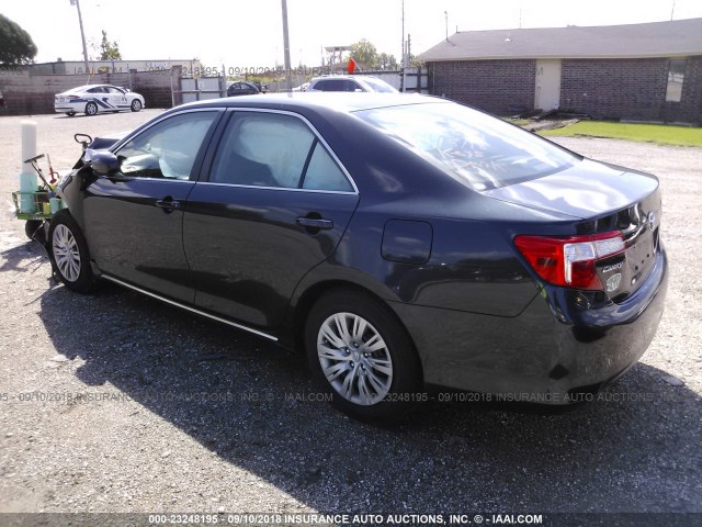 4T1BF1FK5EU379563 - 2014 TOYOTA CAMRY L/SE/LE/XLE 蓝色 照片 3