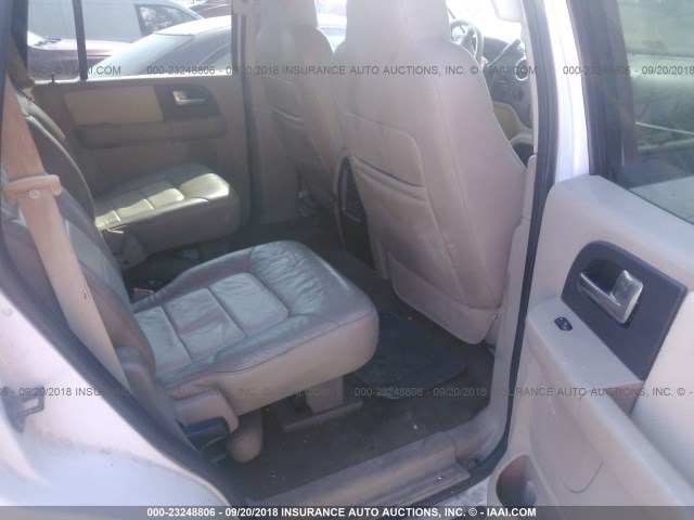 1FMFU18L33LB07772 - 2003 FORD EXPEDITION EDDIE BAUER WHITE photo 8