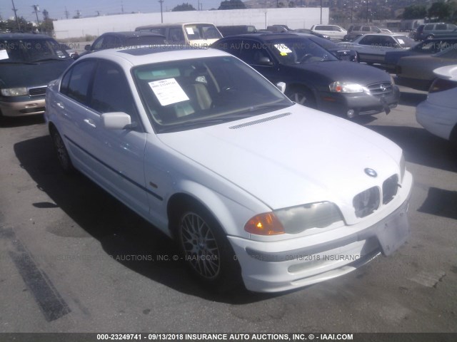 WBAAM5338XFR01794 - 1999 BMW 328 I AUTOMATIC Weiß Foto 1