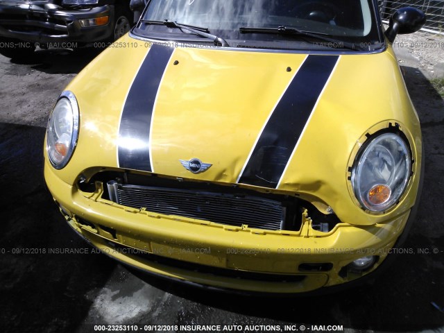 WMWML33579TN69227 - 2009 MINI COOPER CLUBMAN YELLOW photo 6