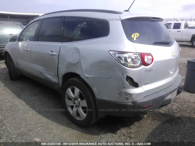 1GNKVLED3CJ106729 - 2012 CHEVROLET TRAVERSE LTZ SILVER photo 3