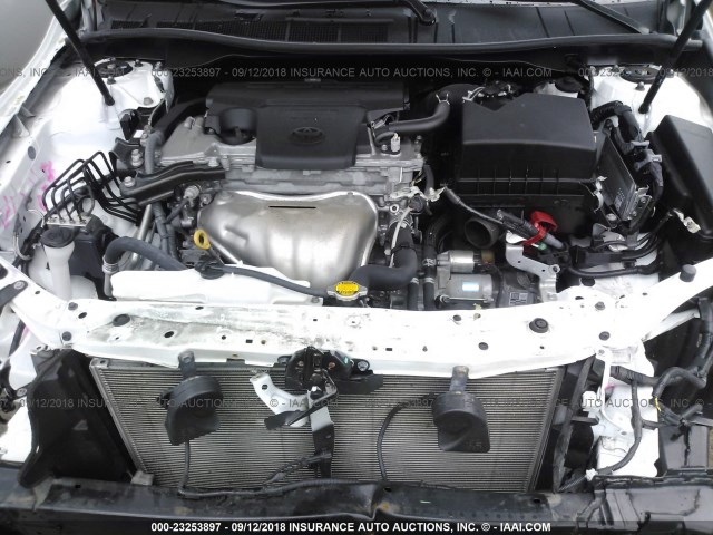 4T1BF1FK7FU050994 - 2015 TOYOTA CAMRY LE/XLE/SE/XSE WHITE photo 10