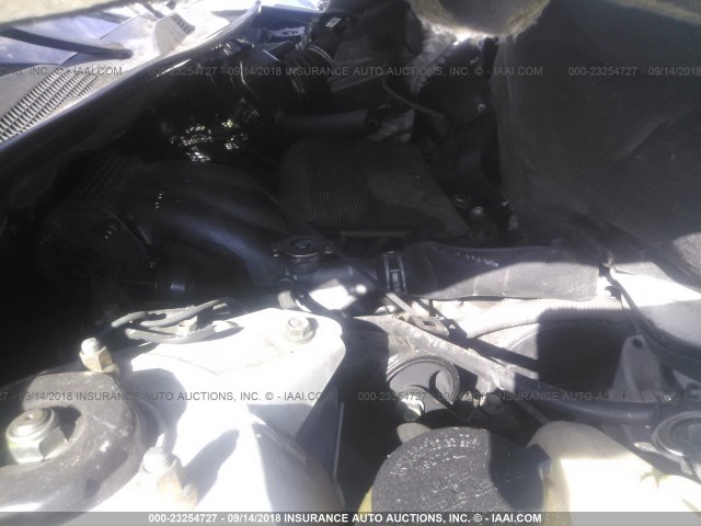 4T1BF30K22U004648 - 2002 TOYOTA CAMRY LE/XLE/SE WHITE photo 10