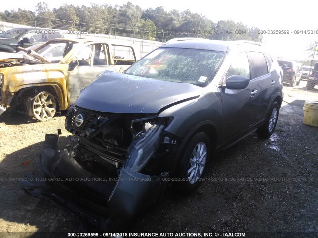 JN8AT2MT8JW469304 - 2018 NISSAN ROGUE S/SL/SV GRAY photo 2