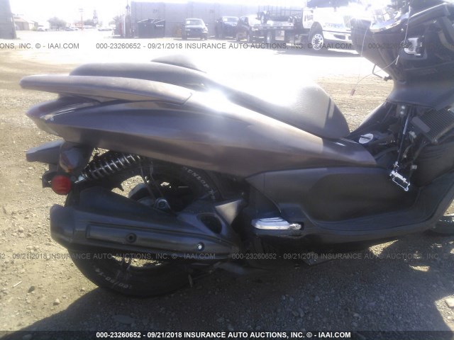 MLHKF1218D5007237 - 2013 HONDA PCX 150 BROWN photo 8