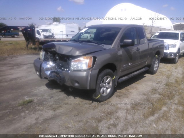 1N6BA06C39N304637 - 2009 NISSAN TITAN XE/SE/LE/PRO-4X TAN photo 2