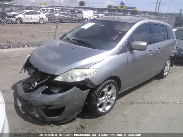 JM1CR2W32A0365975 - 2010 MAZDA 5 SILVER photo 2