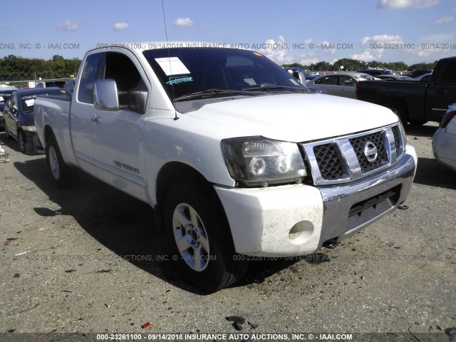 1N6BA06A46N561896 - 2006 NISSAN TITAN XE/SE/LE WHITE photo 1