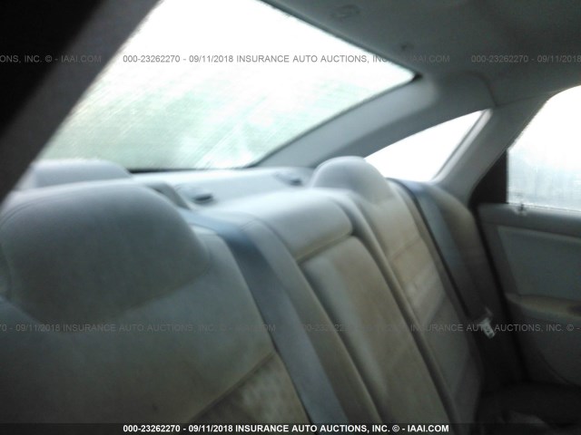 1FAFP23185G178278 - 2005 FORD FIVE HUNDRED SE BLACK photo 8