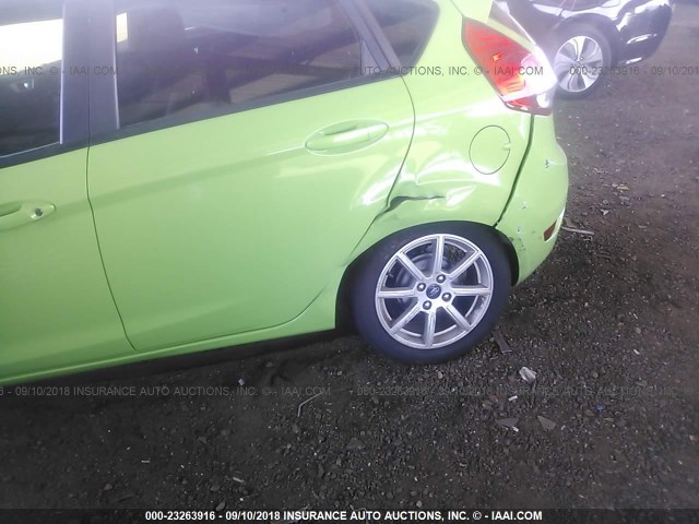 3FADP4EJ8FM200903 - 2015 FORD FIESTA SE GREEN photo 6