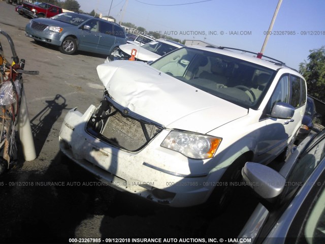 2A8HR64X08R615192 - 2008 CHRYSLER TOWN & COUNTRY LIMITED WHITE photo 2
