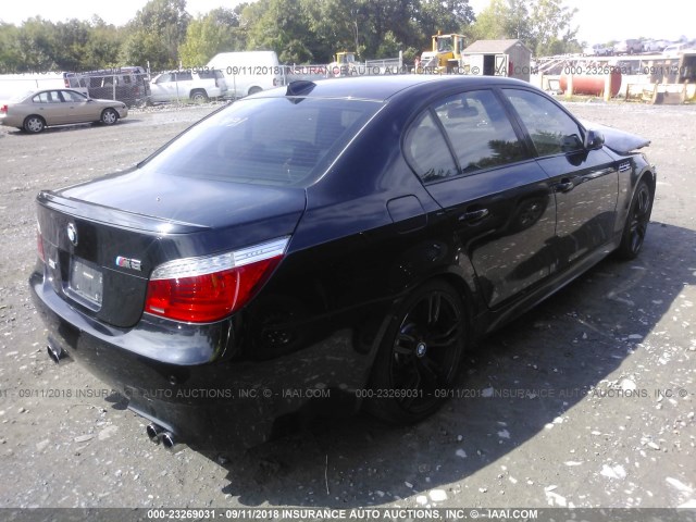 WBSNB93548CX08590 - 2008 BMW M5 BLACK photo 4