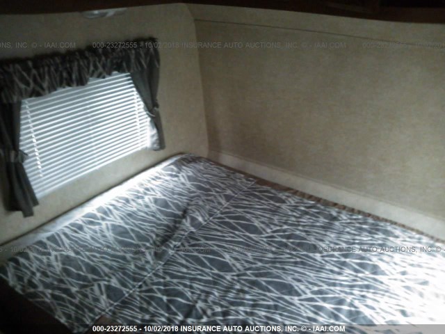 4X4TSMF20EA308322 - 2014 FOREST RIVER 8X30 SALEM  白色 照片 5