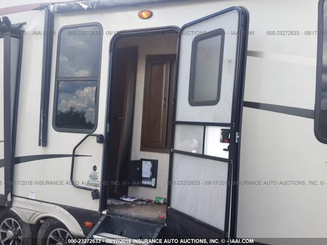 4X4FSAN2XGJ032604 - 2016 FOREST RIVER OTHER  米色 照片 7