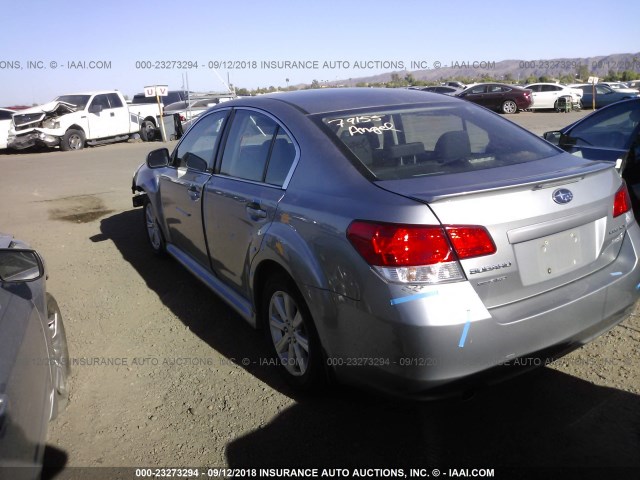 4S3BMBB62B3227699 - 2011 SUBARU LEGACY 2.5I PREMIUM SILVER photo 3