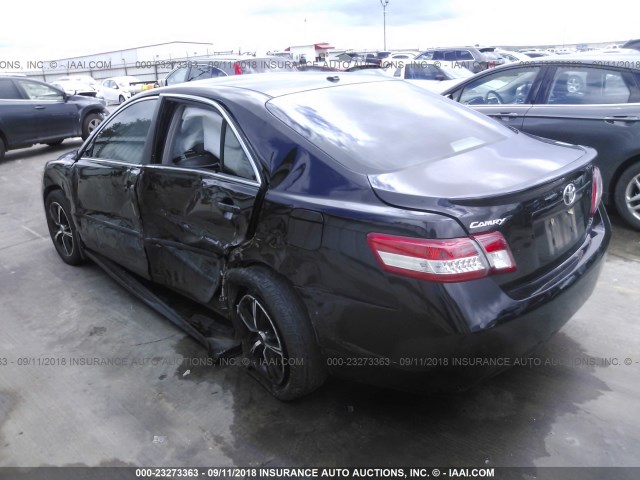 4T4BF3EK7AR067662 - 2010 TOYOTA CAMRY SE/LE/XLE BLACK photo 3