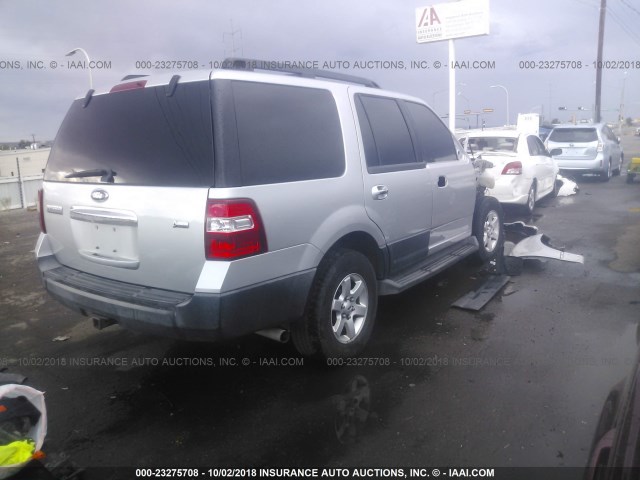 1FMJU1G51BEF37624 - 2011 FORD EXPEDITION XL SILVER photo 4