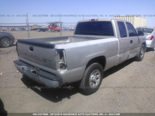 1GCEC19X55Z294968 - 2005 CHEVROLET SILVERADO C1500 GRAY photo 4