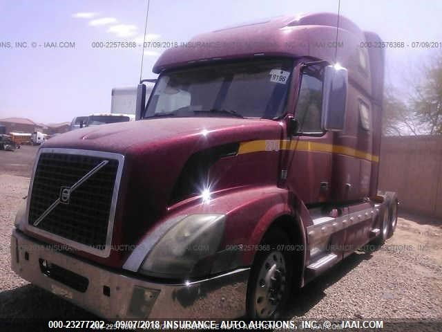 4V4NC9KK7CN547021 - 2012 VOLVO VN Unknown photo 2