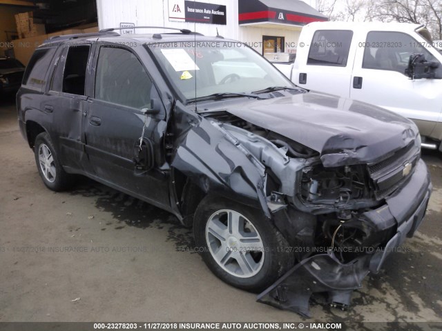 1GNDT13S652151133 - 2005 CHEVROLET TRAILBLAZER LS/LT BLACK photo 1