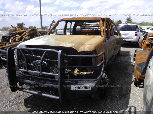 1FD0W5HT0CEA66416 - 2012 FORD F550 SUPER DUTY WHITE photo 2