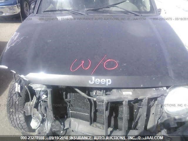 1J4GL38K75W723792 - 2005 JEEP LIBERTY RENEGADE Pewter photo 10