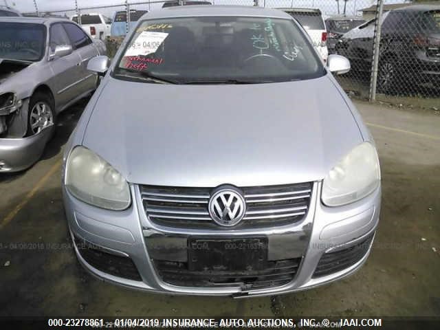 3VWEG71K97M074015 - 2007 VOLKSWAGEN JETTA WOLFSBURG 银色 照片 6