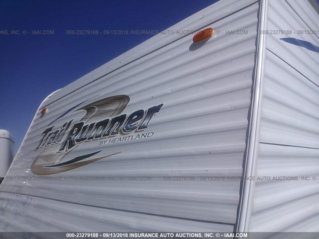 5SFEB2920BE213615 - 2011 HEARTLAND TRAILRUNNER  Белгісіз фото 6