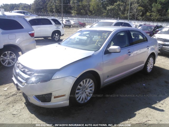 3FADP0L38CR167378 - 2012 FORD FUSION HYBRID SILVER photo 2