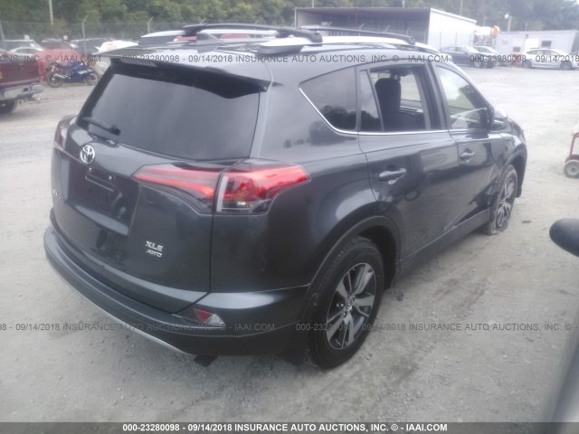 JTMRFREV0JD247477 - 2018 TOYOTA RAV4 ADVENTURE/XLE 灰色 照片 4