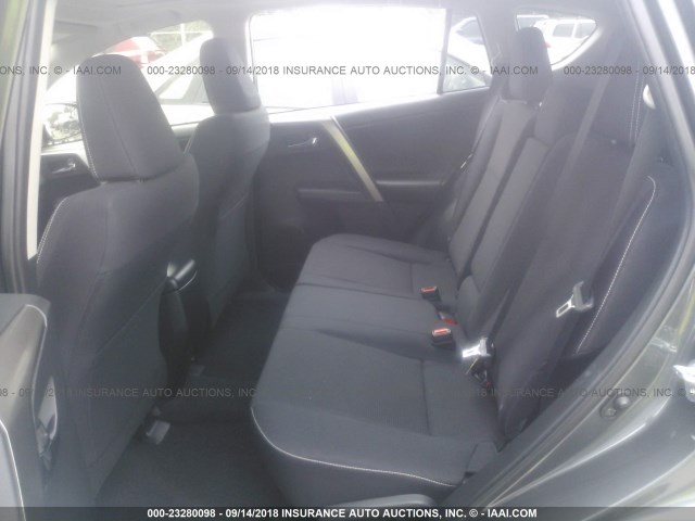 JTMRFREV0JD247477 - 2018 TOYOTA RAV4 ADVENTURE/XLE 灰色 照片 8