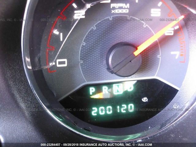 1B3BD4FB0BN606192 - 2011 DODGE AVENGER EXPRESS 银色 照片 7