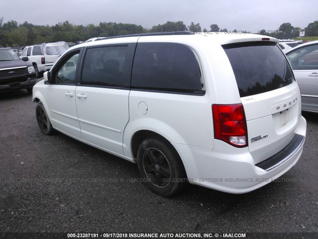 2C4RDGCG8DR611094 - 2013 DODGE GRAND CARAVAN SXT WHITE photo 3