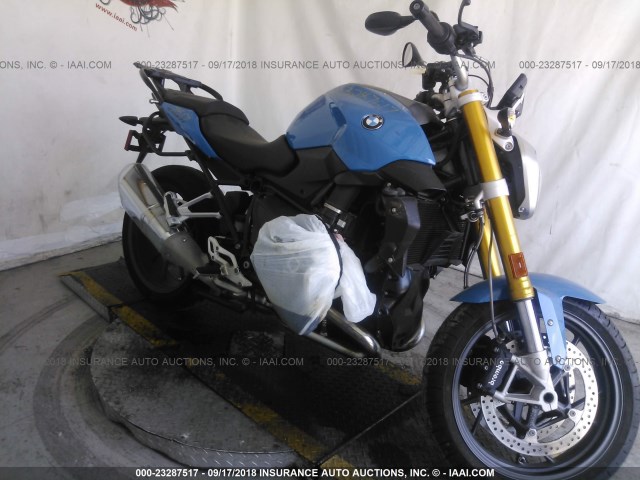 WB10A140XFZ196902 - 2015 BMW R1200 R BLUE photo 1