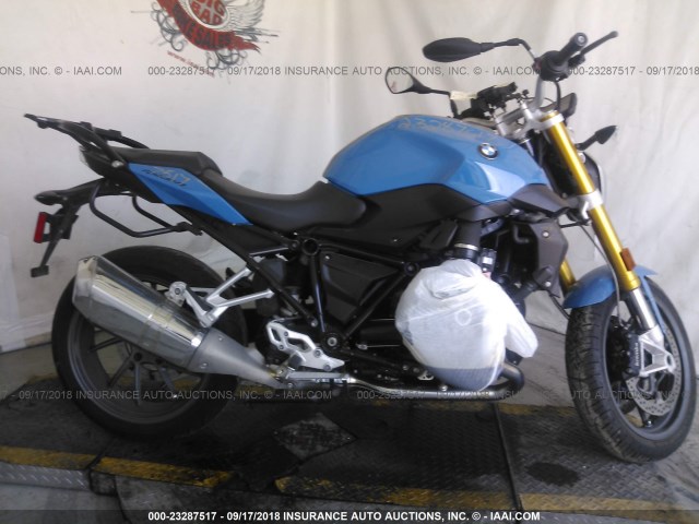 WB10A140XFZ196902 - 2015 BMW R1200 R BLUE photo 8