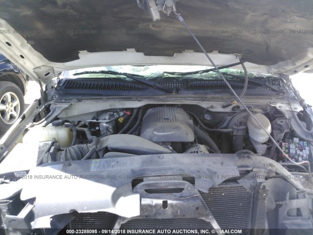 1GCEC14V04Z158901 - 2004 CHEVROLET SILVERADO C1500 WHITE photo 10