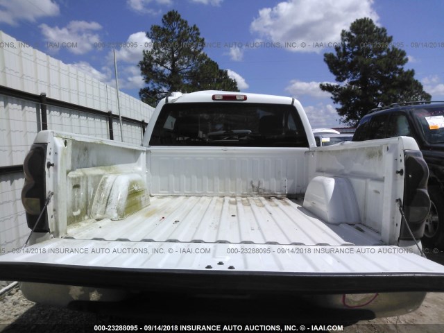 1GCEC14V04Z158901 - 2004 CHEVROLET SILVERADO C1500 WHITE photo 8