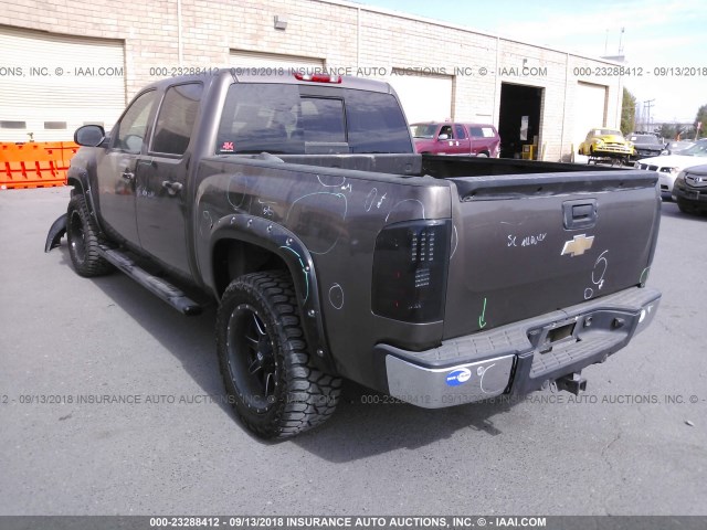 2GCEC13JX81290349 - 2008 CHEVROLET SILVERADO C1500 BROWN photo 3