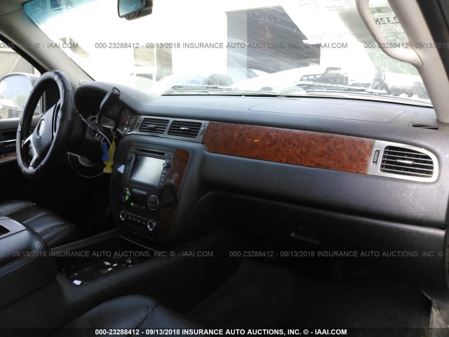 2GCEC13JX81290349 - 2008 CHEVROLET SILVERADO C1500 BROWN photo 5