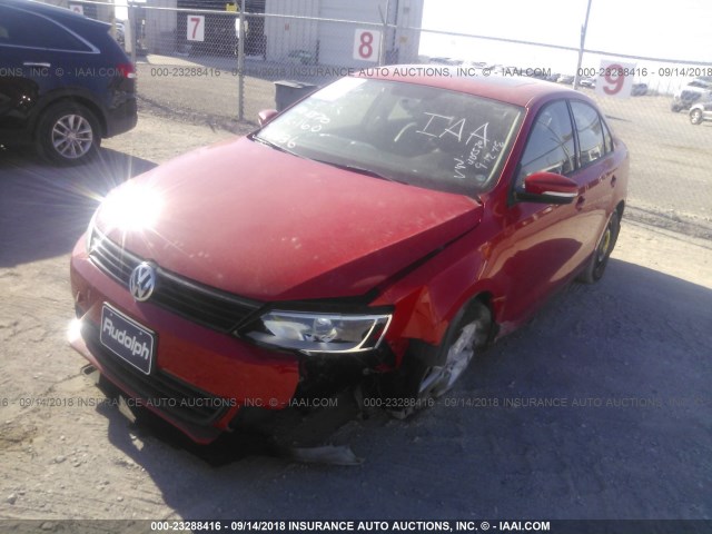 3VWLL7AJ0CM405570 - 2012 VOLKSWAGEN JETTA TDI RED photo 2