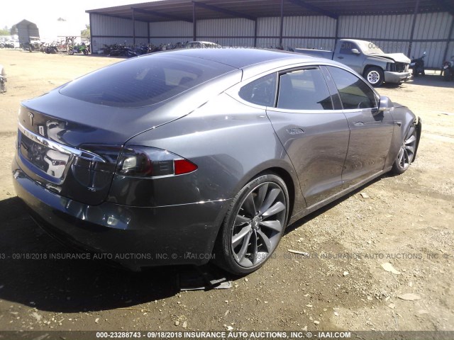 5YJSA1E14HF201412 - 2017 TESLA MODEL S GRAY photo 4